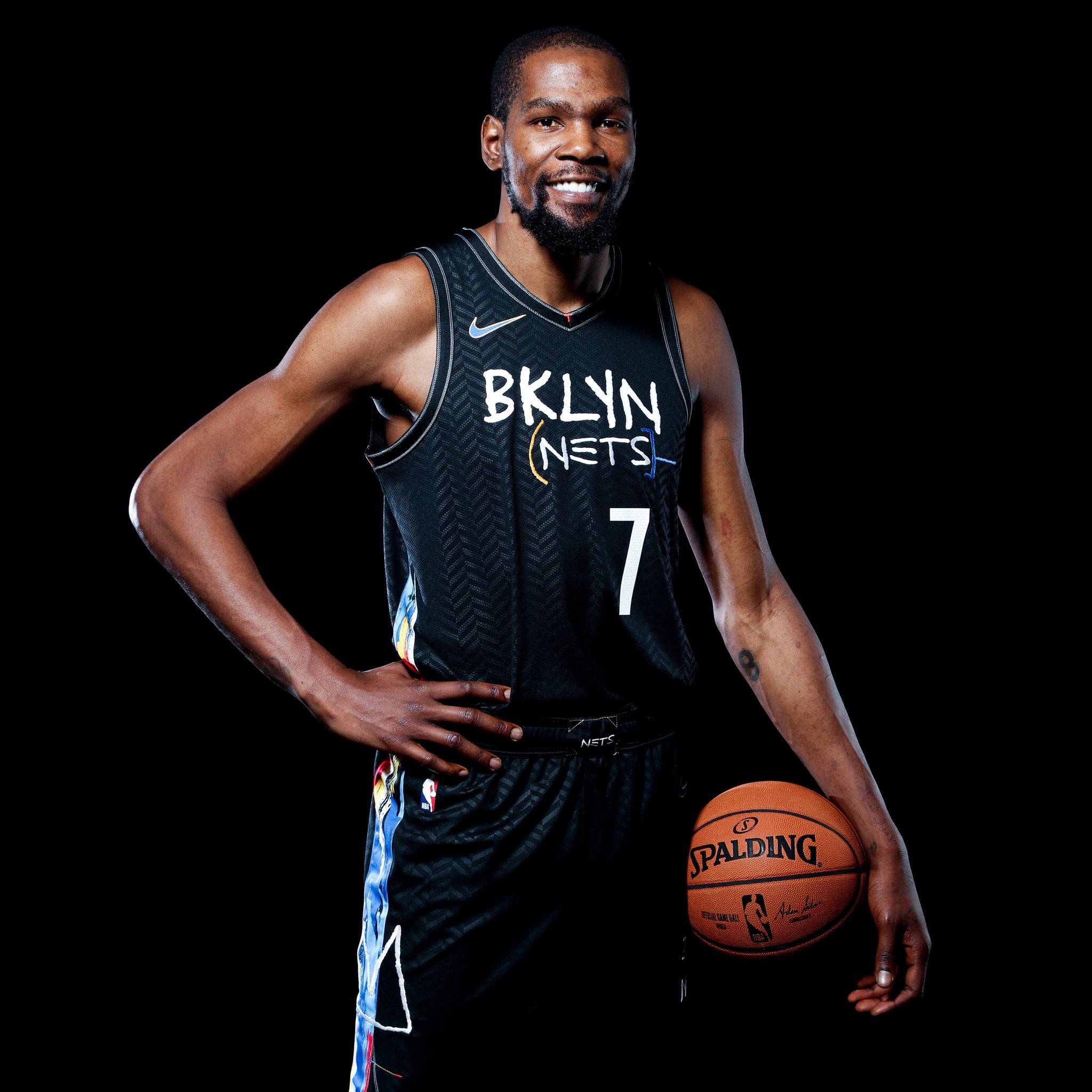 各大豪门不 各大豪门不