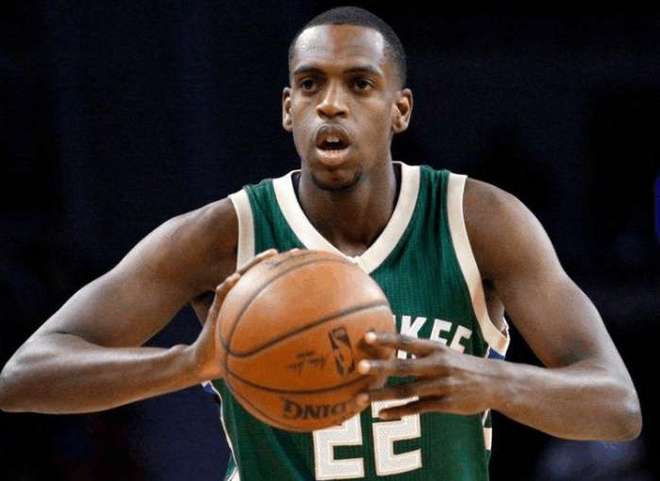 卡诺缺席 卡诺缺席