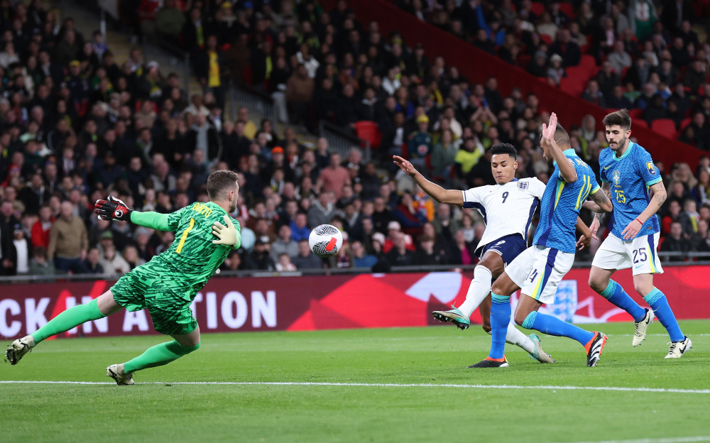 动联系他才 动联系他才