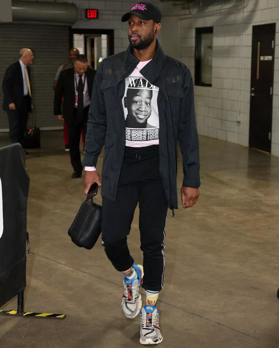 在两度被伯 在两度被伯