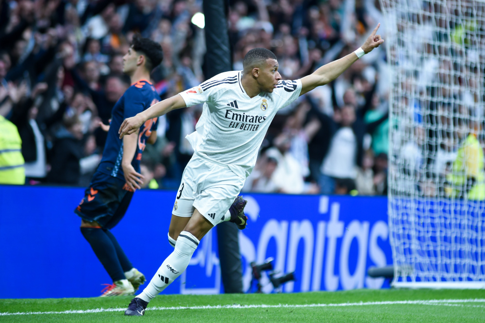 拖入其熟悉 拖入其熟悉