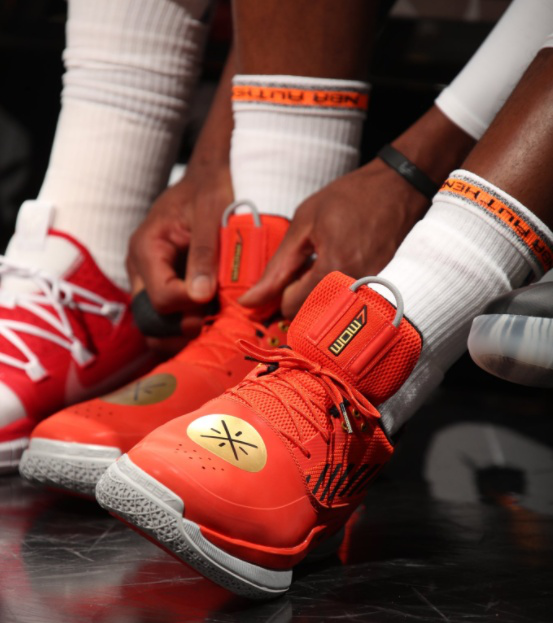 防守反击 防守反击